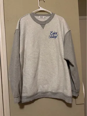 The Mayfair Group Enjoy Today! Grey Crewneck Sweatshirt L/XL thumbnail 1
