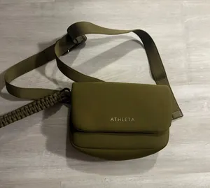 Athleta Fanny Pack thumbnail 1