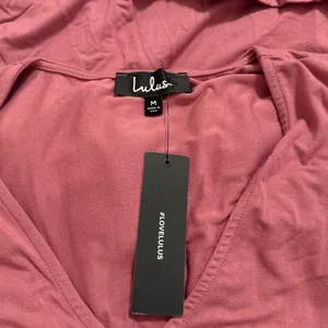 Lulus Rusty Rose V-Neck Jersey Knit Maxi Dress size Medium NWT thumbnail 5