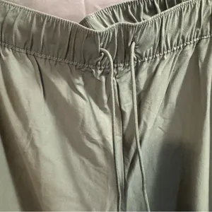 CALIA by Carrie Underwood Green Ankle Cropped Pants thumbnail 4