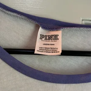 VS Pink lightweight shirt in women’s large purple and white. GUC. thumbnail 2