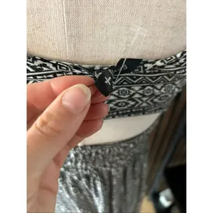 Express black-and-white beach dress thin straps, ruffles low and high thumbnail 5