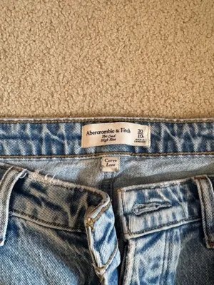 Abercrombie High-Rise Dad Jeans Curve Love thumbnail 3