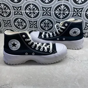 Converse Chuck Taylor Lugged 2.0 8.5 W High-Top Black Sneakers GUC thumbnail 2