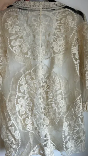 Lace Shawl Tan Size M thumbnail 3