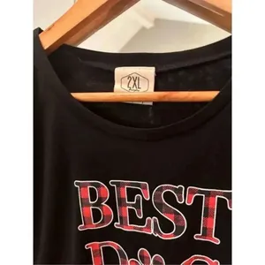 Dog Mom Logo T-Shirt Black Size 2XL thumbnail 2
