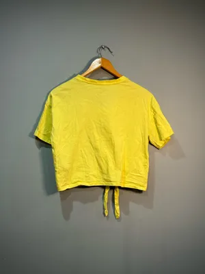 Yellow Levi's Knotted S/S Tee Size M VGUC thumbnail 4