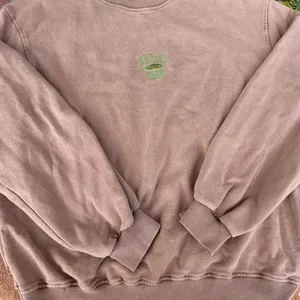 Urban Outfitters Brown Colorado Springs crewneck sweatshirt sz s women’s / has little holes on the left side but they are not very noticeable thumbnail 5