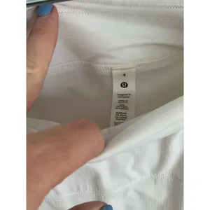 Lululemon Pace Rival Skirt‎ (Tall) *4-way Stretch 15"White size 4 thumbnail 3