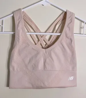 New Balance Pink Sports Bra Athletic‎ Casual Petal Pretty Minimalist Comfortable thumbnail 1