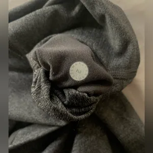 Lululemon Grey Leggings thumbnail 3