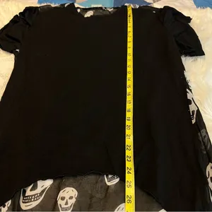 Tobi Skull Print Hi Low Long Duster Top Size Medium Thin Fabric Black White Goth thumbnail 10
