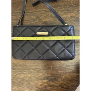 Michael Kors Black Quilted Leather Purse Small Clutch Credit Card Pockets thumbnail 11