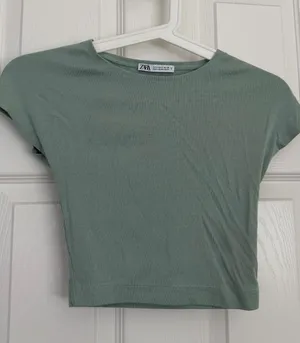 ZARA Top thumbnail 1