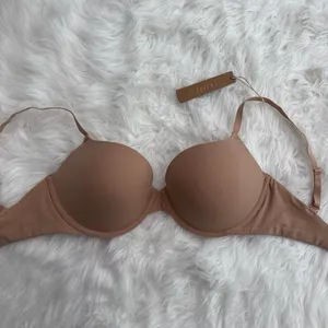 Skims Fits Everybody PushUp Demi Bra Clay Size 32DD thumbnail 2