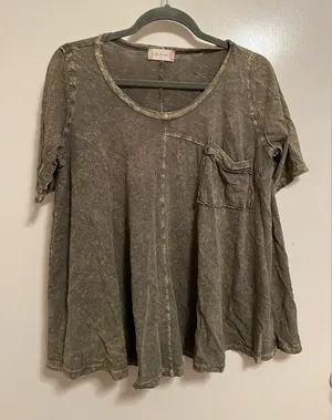 Altar'd State women’s top thumbnail 1