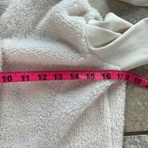 Alo Yoga Fleece Solstice Jacket in Natural White thumbnail 14