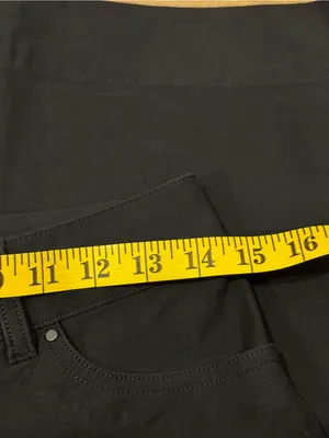 NWOT Lululemon City Sleek 5 Pocket High Rise Wide Leg Pant Full Length Size 27 thumbnail 7