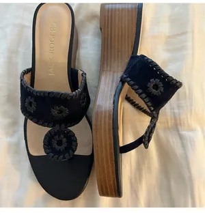 Navy felt jack Rogers short heels never worn thumbnail 3