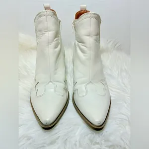 INDIGO RD Alydia Western Ankle Boots thumbnail 4