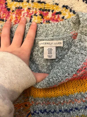 Boutique Sweater Multiple Size M thumbnail 3