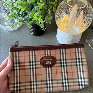 Burberry Checkered Zip Pouch Clutch thumbnail 2