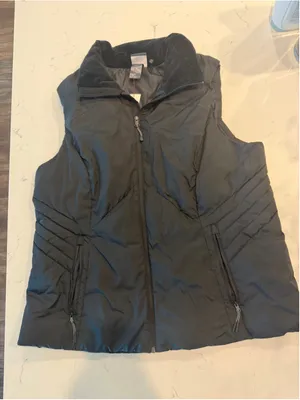Champion Black Puffer Vest Size XXL thumbnail 1