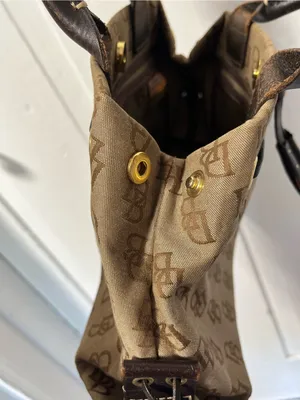 Vintage Y2K Dooney & Bourke Signature Monogram handbag in classic tan Brown thumbnail 10