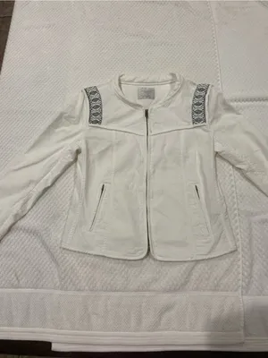 Zara White Textured Zip-Front Jacket with Patterned Trim thumbnail 2