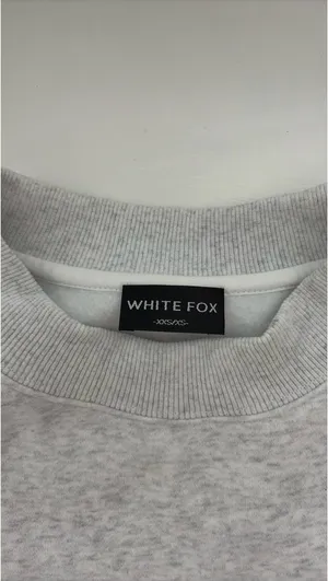 heather grey white fox crewneck thumbnail 3