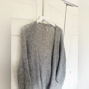 Free People Women's Gray Weekend Getaway Alpaca Cardigan Oversized Knit Small thumbnail 4