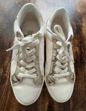Vintage Havana est. 1964 | ladies Fresh Leather Sneaker.. Size: 6 thumbnail 2