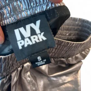 Ivy Park silver metallic shorts and black beaded bra set in size S #ivypark #metallic thumbnail 4
