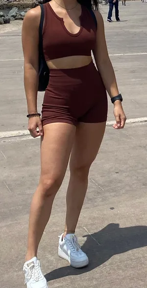 Amazon Active set thumbnail 1