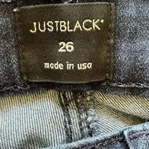 Just Black Mid Rise Blue Soft Skinny Denim Women’s Minimalist Jeans SZ 26 # 1543 thumbnail 8