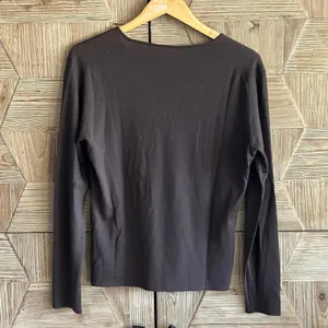 Women's Long Sleeve Wool V-Neck Sweater Brown Size XL Lightweight thumbnail 2