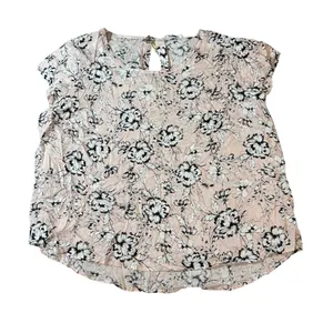 NWT Soirée Women‎ Blouse Short Sleeve Pale Pink Floral Crew Neck Size 1X thumbnail 1