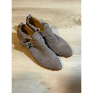 Frye and Co. Suede Ankle Booties Gray 8‎ Women Buckle Pointed Toe 3470781-GRY thumbnail 2