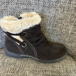 BareTraps Leanna Brown‎ Suede Ankle Boots Size 8.5M thumbnail 6