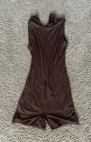 Brown Romper Size M thumbnail 1