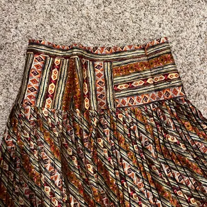 Fall Color Pleated Skirt Orange Size 0 thumbnail 4