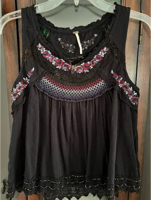 Free People Dark Navy Embroidered Tank Size Medium thumbnail 1