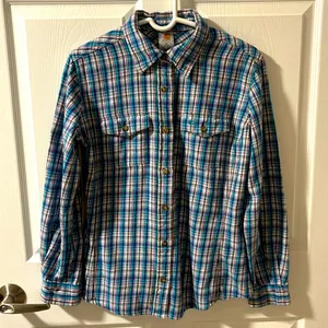 Carhartt Woman’s size med flannel shirt thumbnail 1