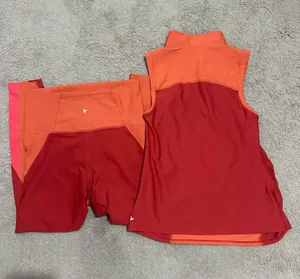 Old Navy Maternity Workout Set thumbnail 4