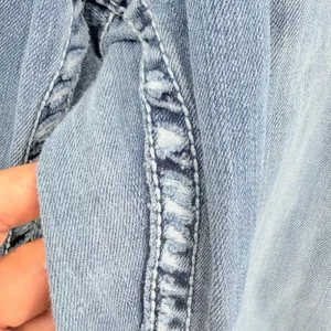 BKE Harper Distressed Bootcut Jeans Sz 31Lx33.5 Embroidered Buckle Y2K Country thumbnail 7