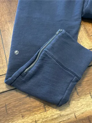CRZ YOGA Navy Jogger Sweatpants Women’s Size 12 thumbnail 3
