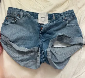 One Teaspoon Shorts Denim thumbnail 1