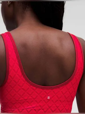 Lululemon NWT Textured Mesh Tennis Tank Top Med Support B/C Cup Red Size XL thumbnail 4