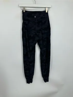 Lululemon Align Camouflage Jogger Pants Size 2 Gym Training Workout thumbnail 4