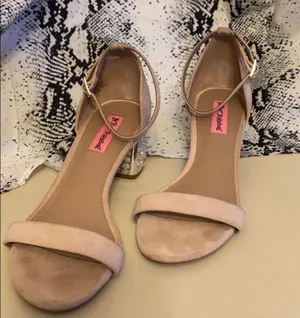 Betsey Johnson pearl heeled low heel dress sandals thumbnail 5